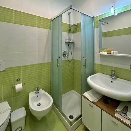 La Piazzetta Готель типу 