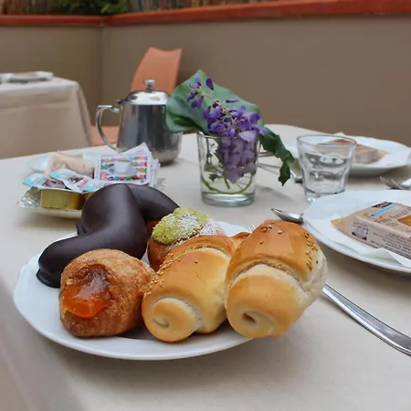 Bed & Breakfast La Piazzetta