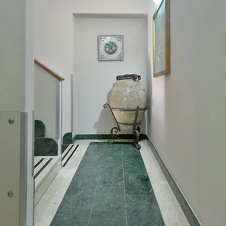Bed & Breakfast La Piazzetta Giardini Naxos