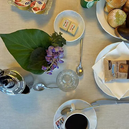 Bed & Breakfast La Piazzetta