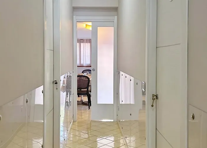 La Piazzetta Bed & Breakfast 3*