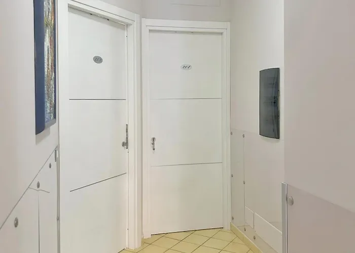 Bed & Breakfast La Piazzetta 3*