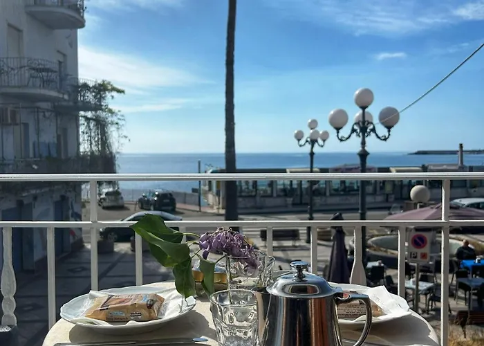 Bed & Breakfast La Piazzetta Giardini Naxos