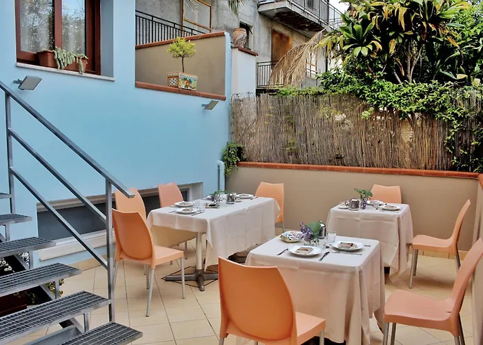 Bed & Breakfast La Piazzetta Giardini Naxos