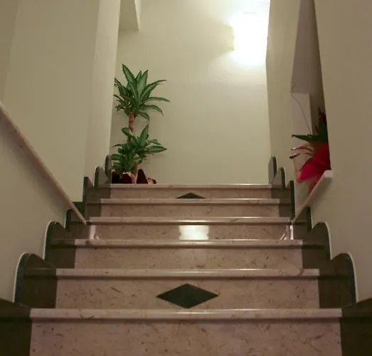 Bed & Breakfast La Piazzetta Giardini Naxos