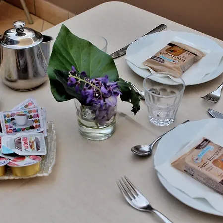 La Piazzetta 3* גיארדיני נאקסוס